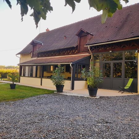 Gite Les Vignes Du Chateau - 4 Personnes Gehee Kültér fotó
